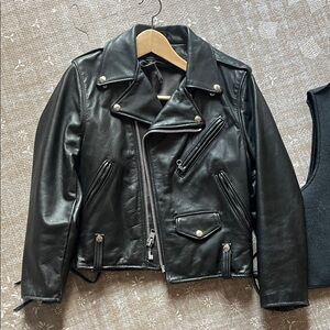 Vintage Schott rare 125W Perfecto leather jacket pristine condition size S